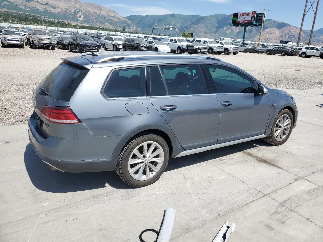 VOLKSWAGEN GOLF ALLTRACK S
