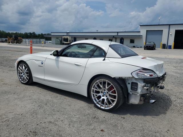 BMW Z4 SDRIVE3 2009 white  gas WBALM73519E381601 photo #3
