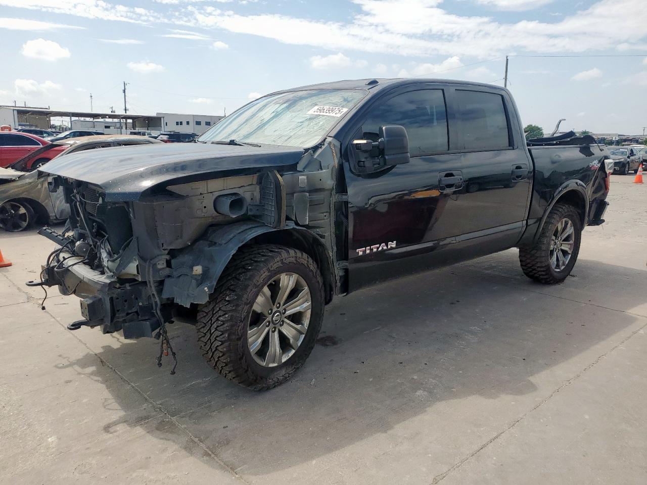 NISSAN TITAN SV