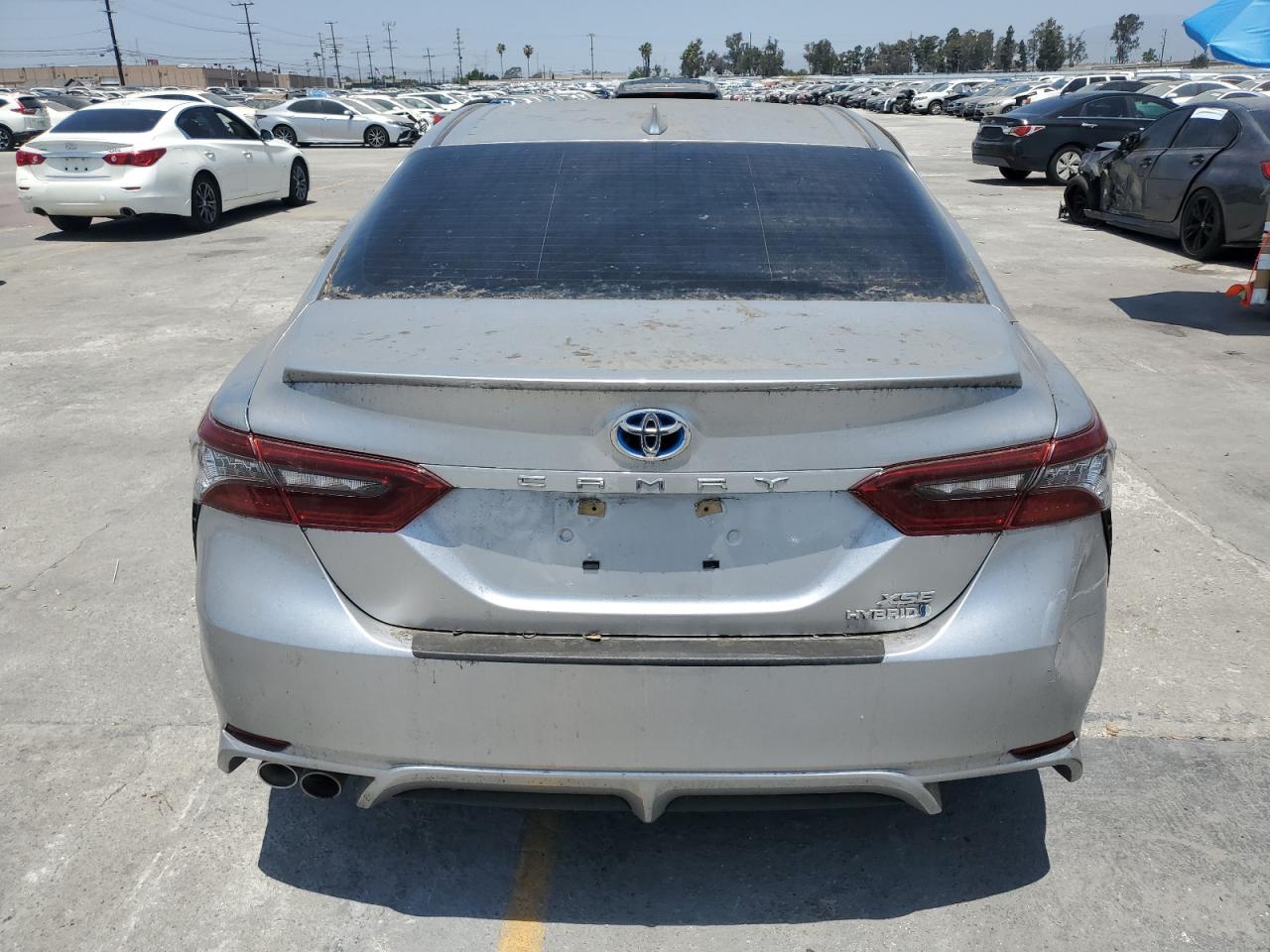 TOYOTA CAMRY XSE