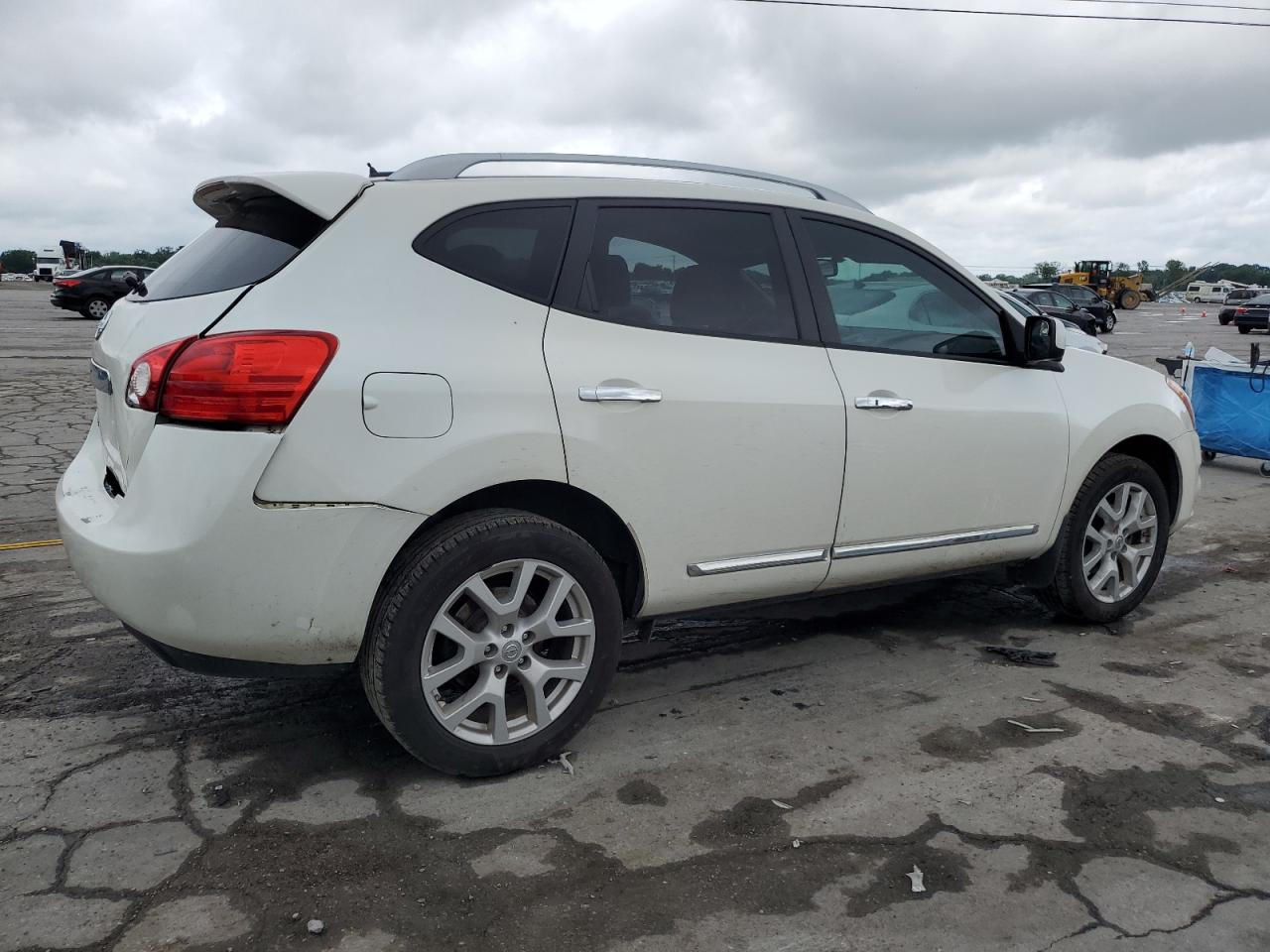 NISSAN ROGUE S