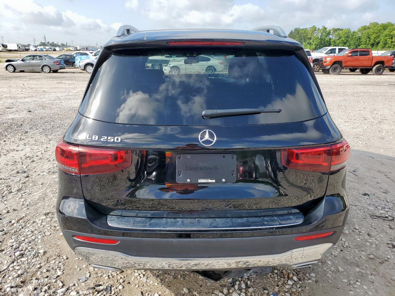 MERCEDES-BENZ GLB-CLASS 250