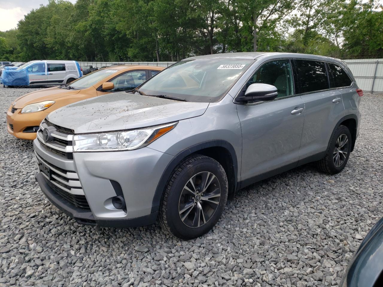 TOYOTA HIGHLANDER LE