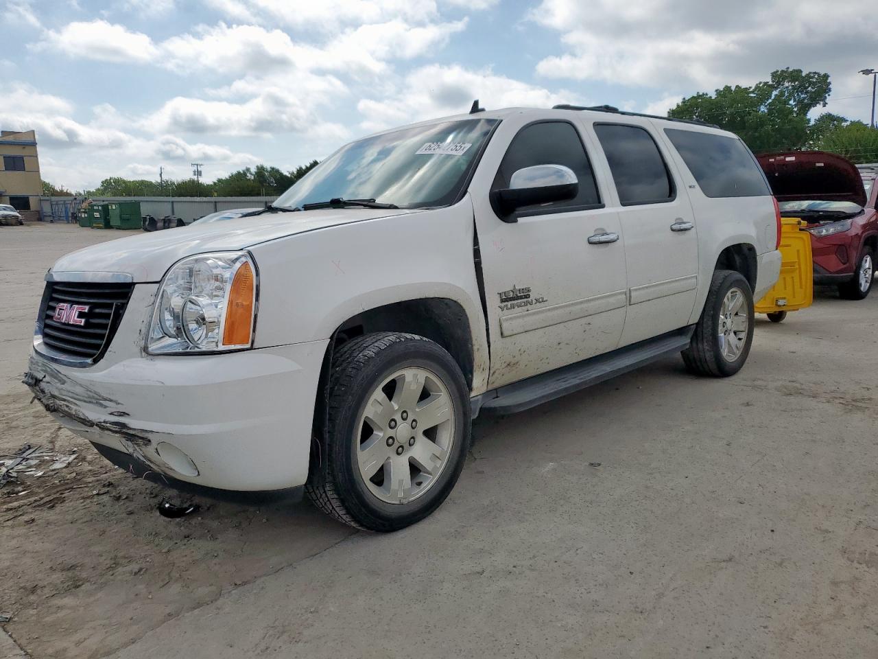 GMC YUKON C1500 SLT