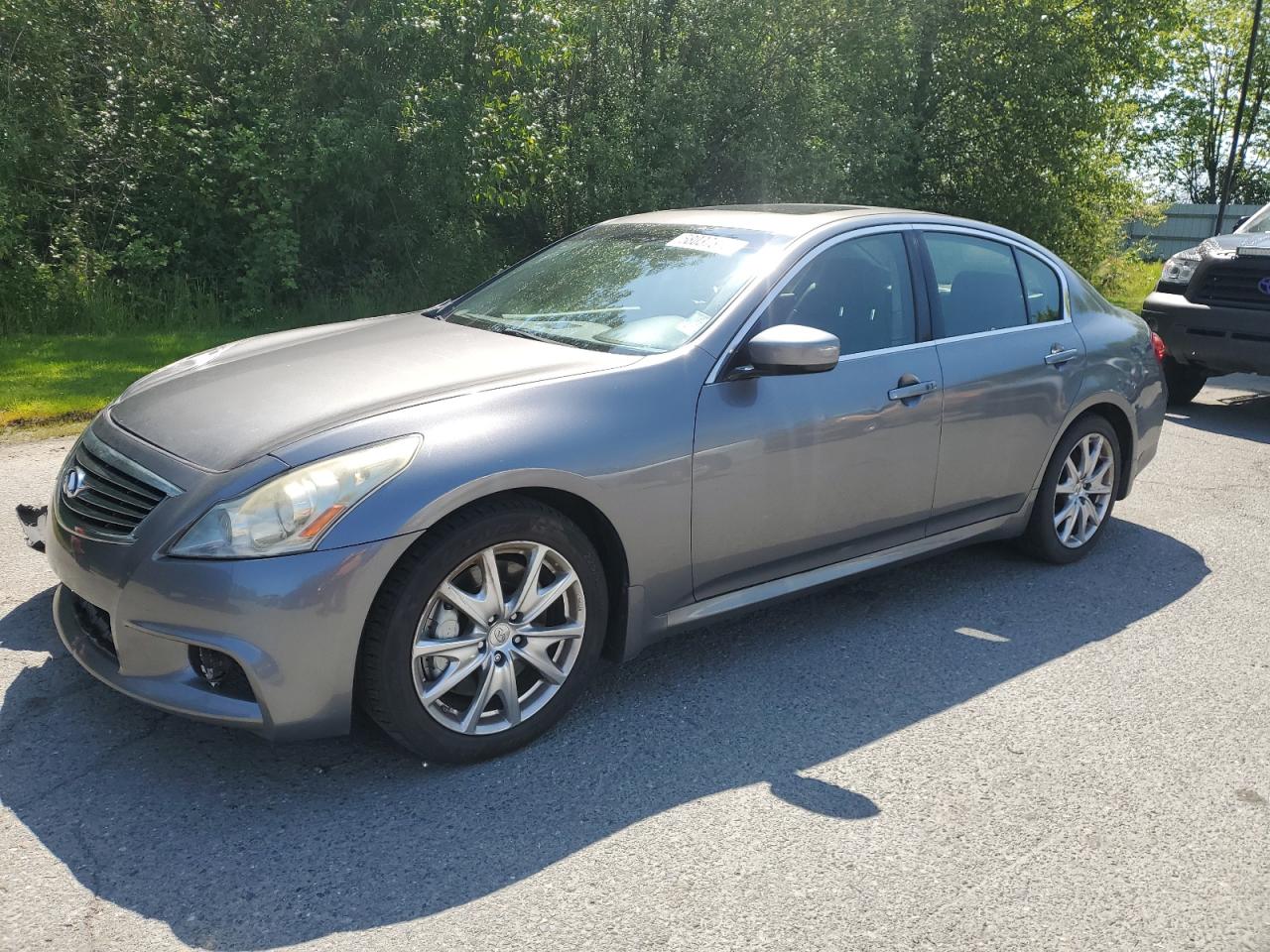 INFINITI G37 BASE