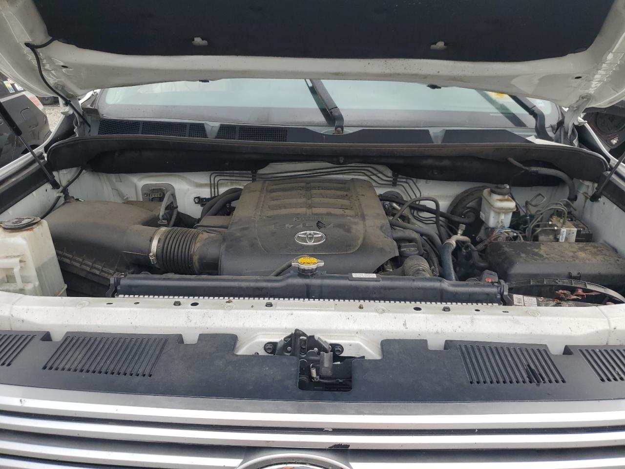 TOYOTA TUNDRA CREWMAX LIMITED