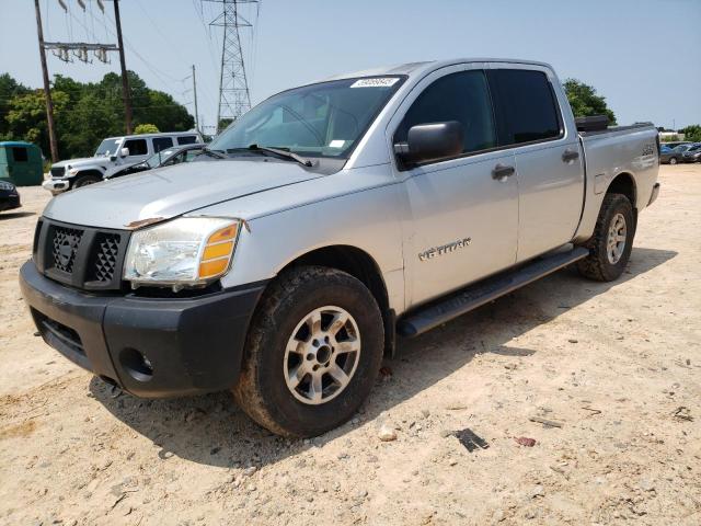 NISSAN TITAN XE