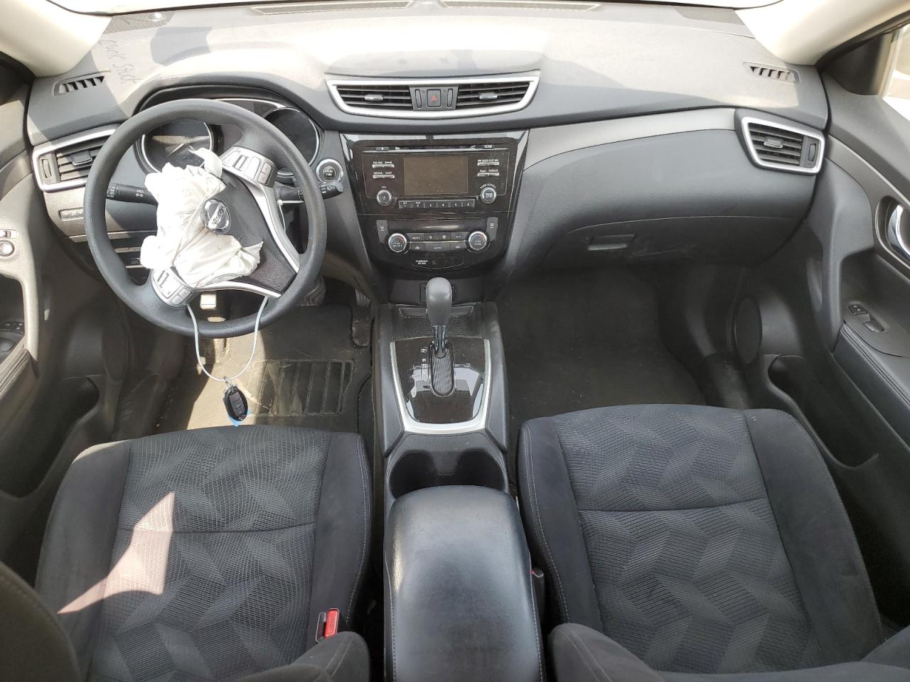 Nissan Rogue s 2014