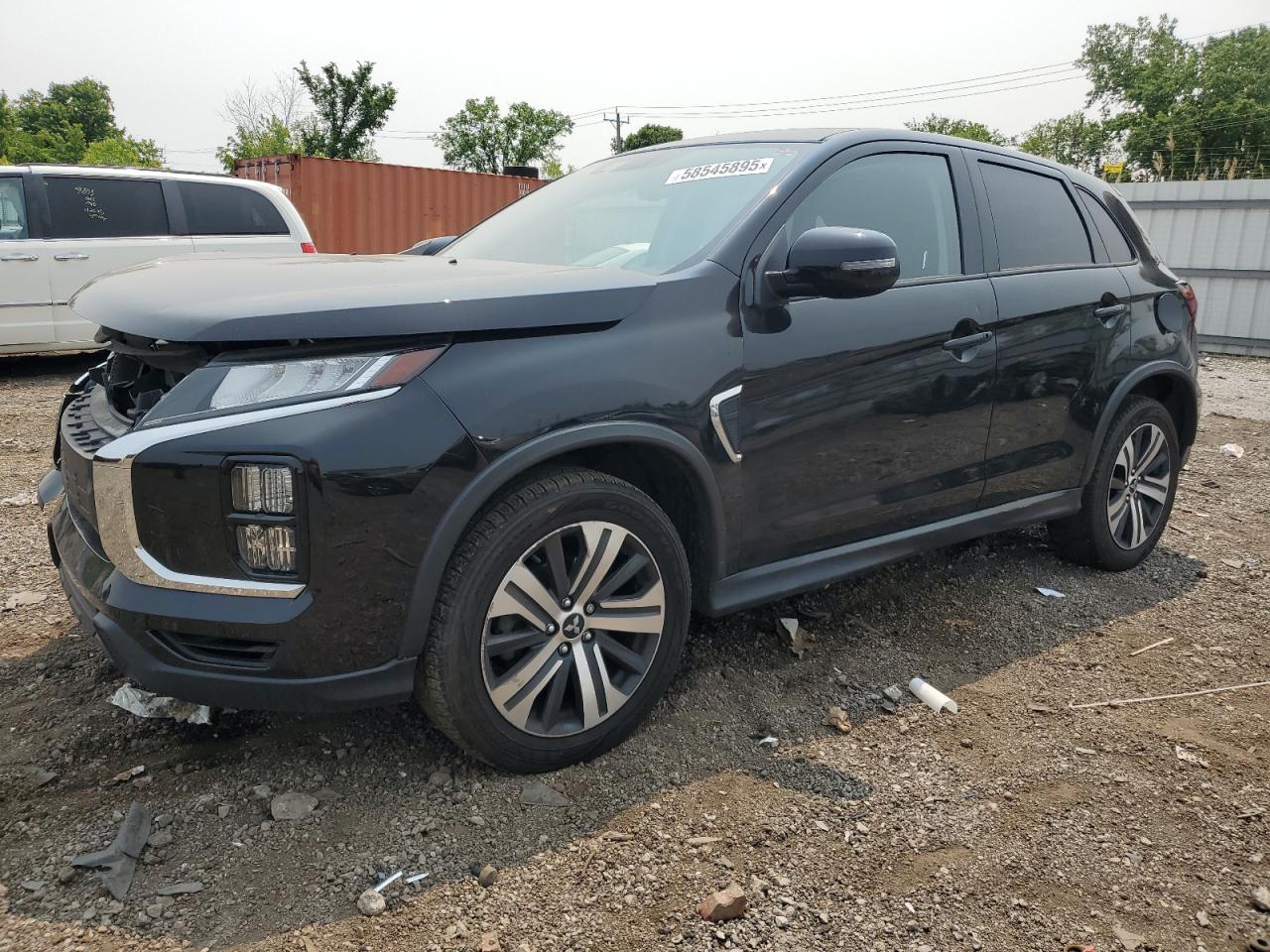 MITSUBISHI OUTLANDER SE