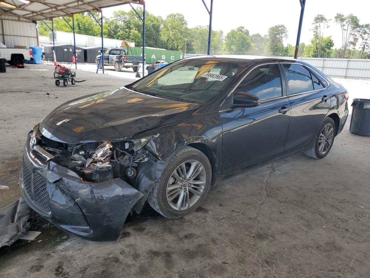 TOYOTA CAMRY LE