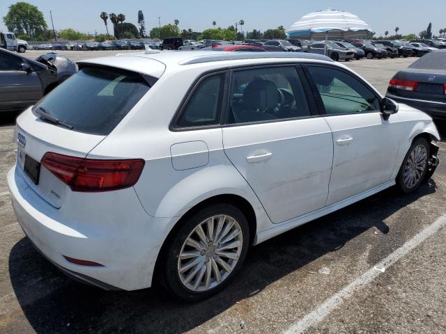 2017 AUDI A3 E-TRON WAUUPBFF2HA057257