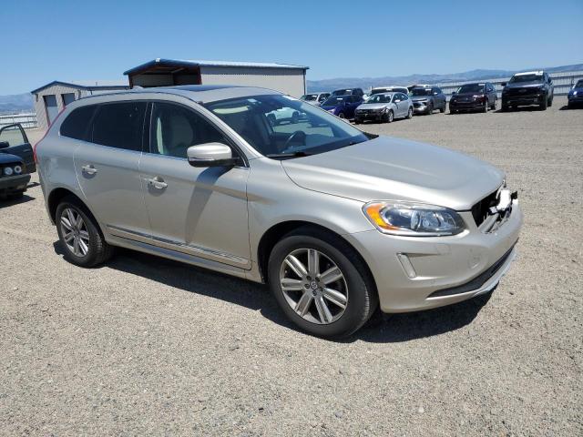 2017 VOLVO XC60 T5 IN YV440MDU6H2102163