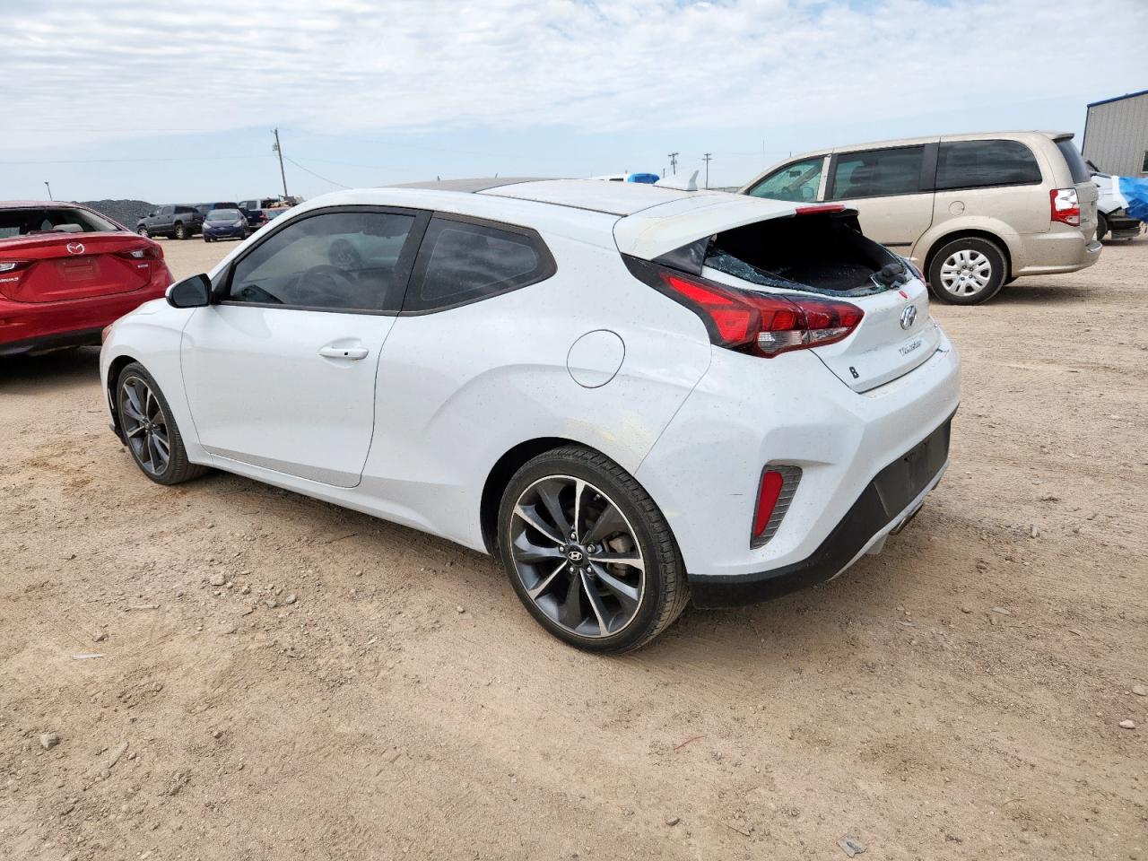 HYUNDAI VELOSTER BASE