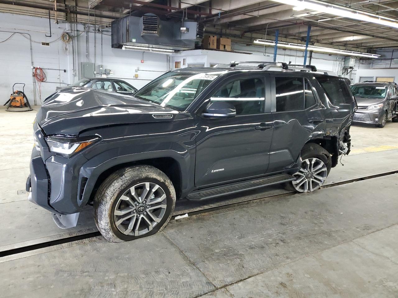 TOYOTA 4RUNNER LIMITED