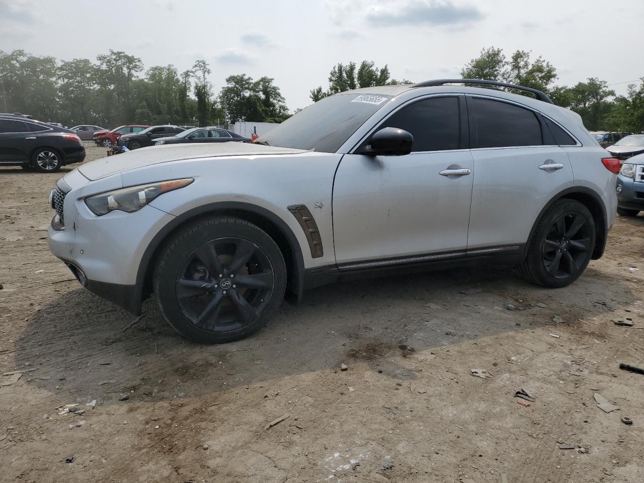 INFINITI QX70