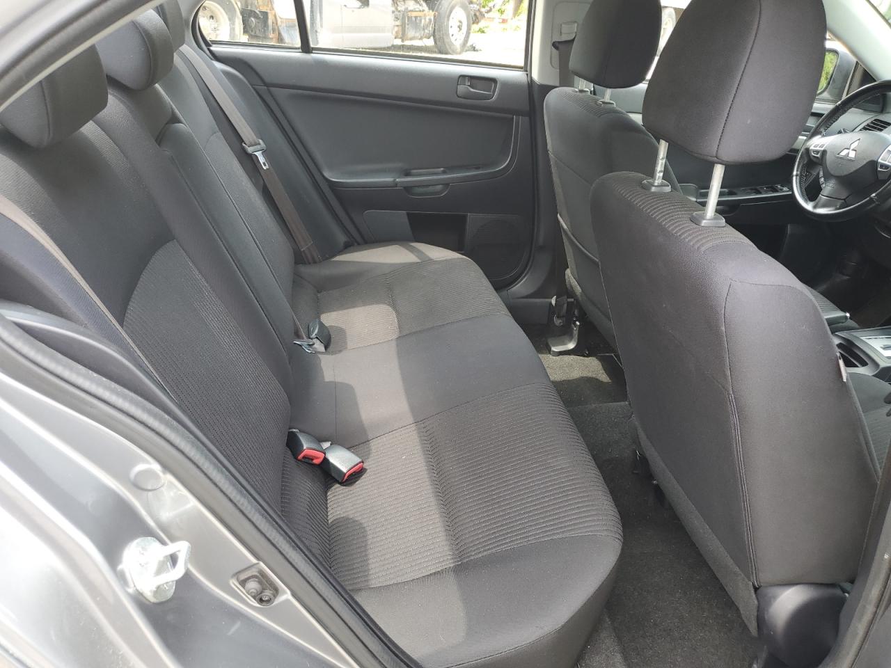 MITSUBISHI LANCER ES