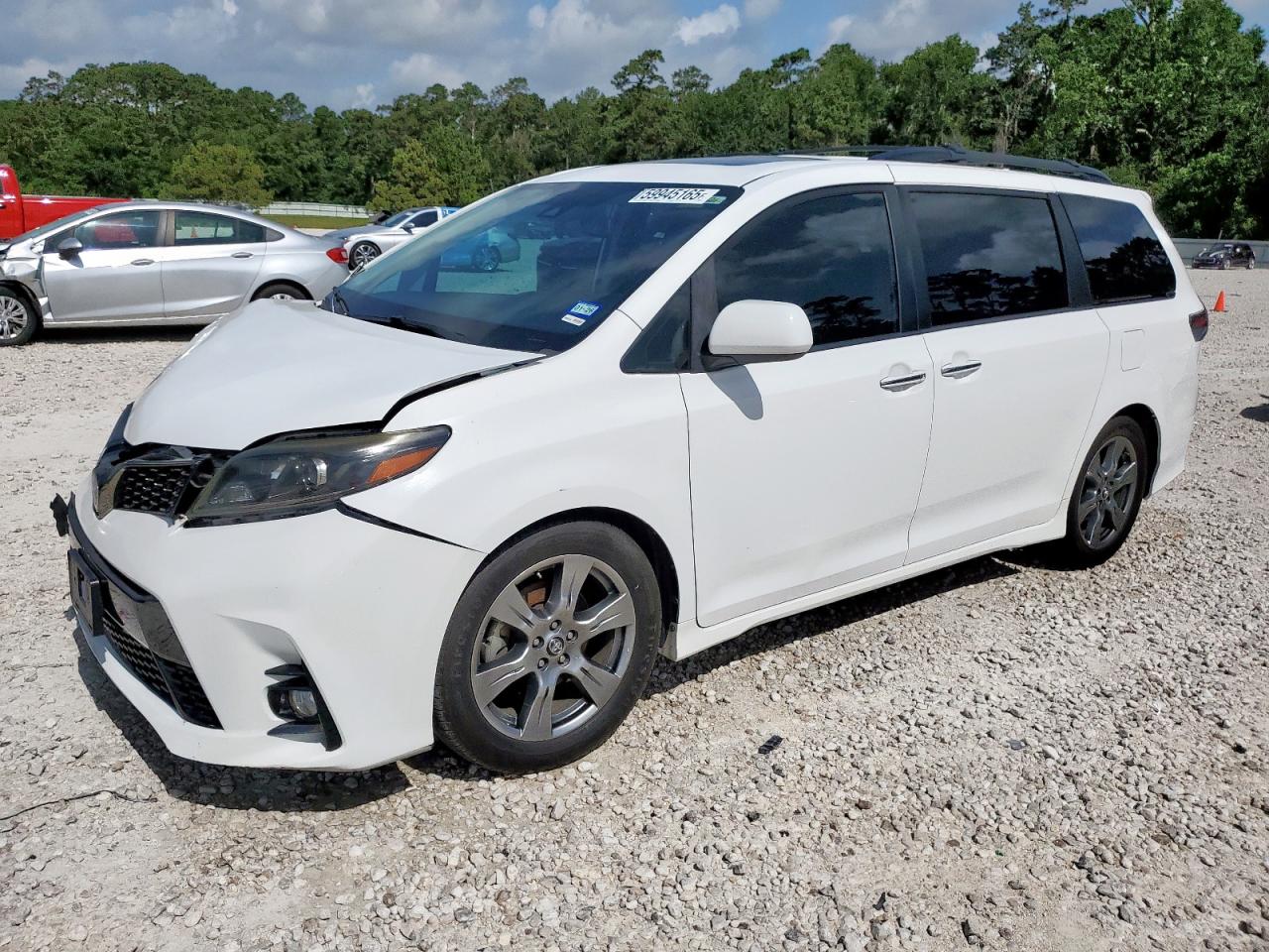 TOYOTA SIENNA SE