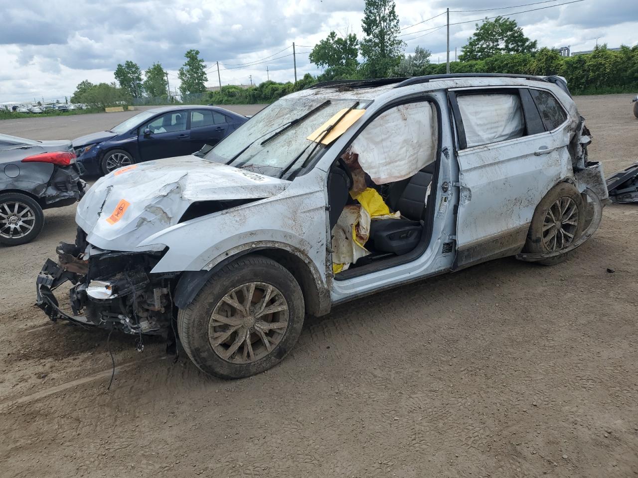 VOLKSWAGEN TIGUAN SE