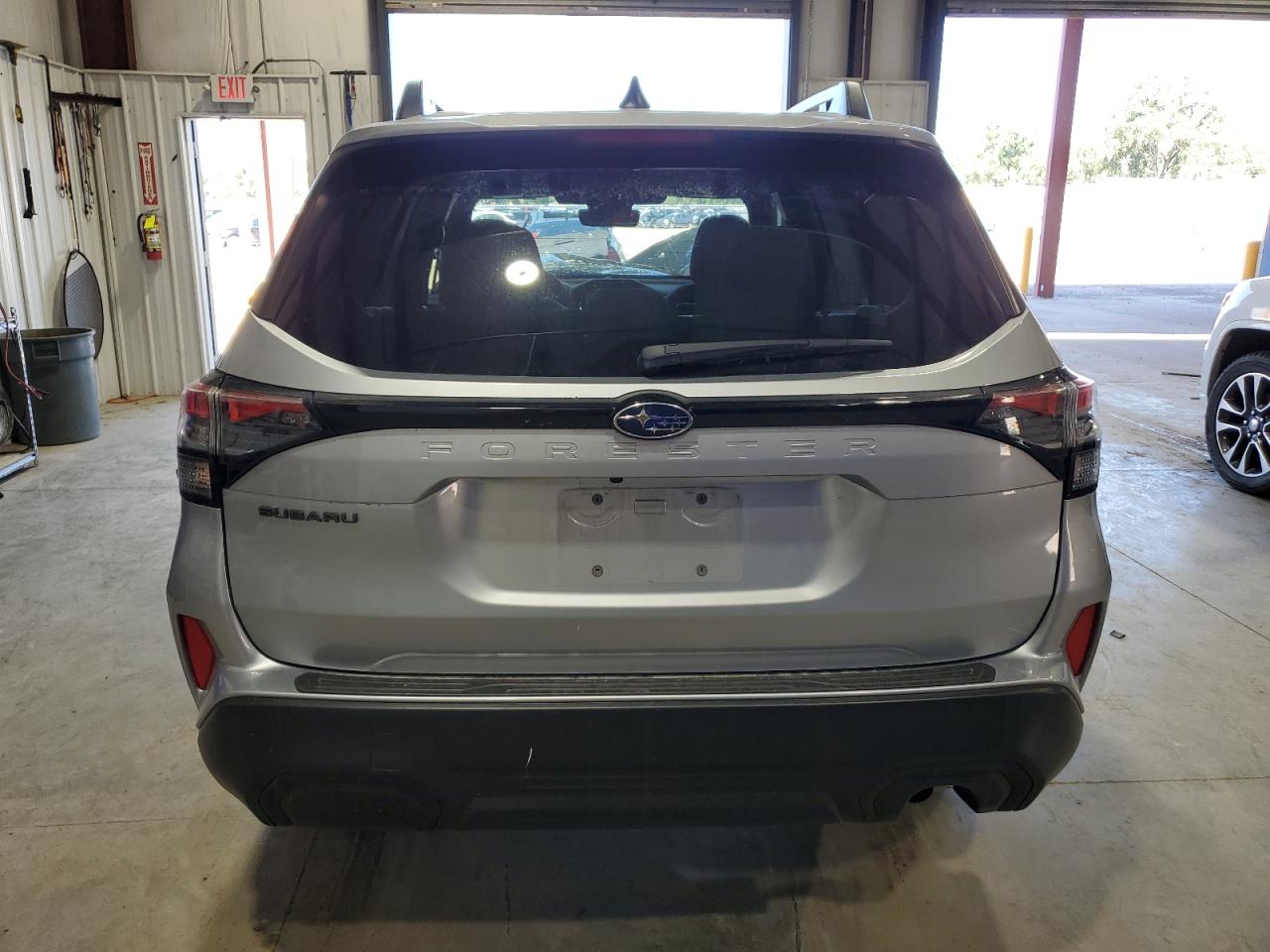 SUBARU FORESTER PREMIUM