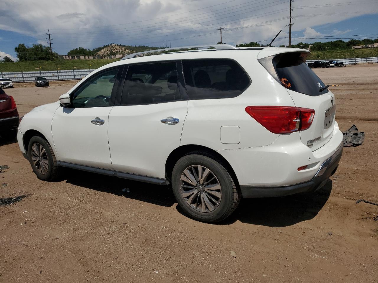 NISSAN PATHFINDER S