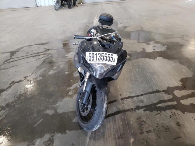 SUZUKI GSX-R600 2006 JS1GN7DA662110246 photo #3