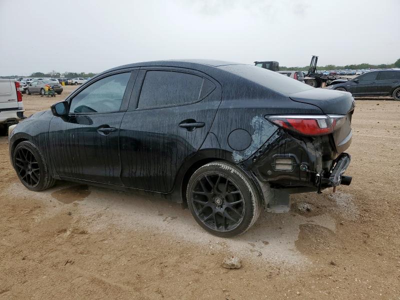 Vin: 3mydlbyv8hy181002, lot: 62746515, toyota yaris 20172