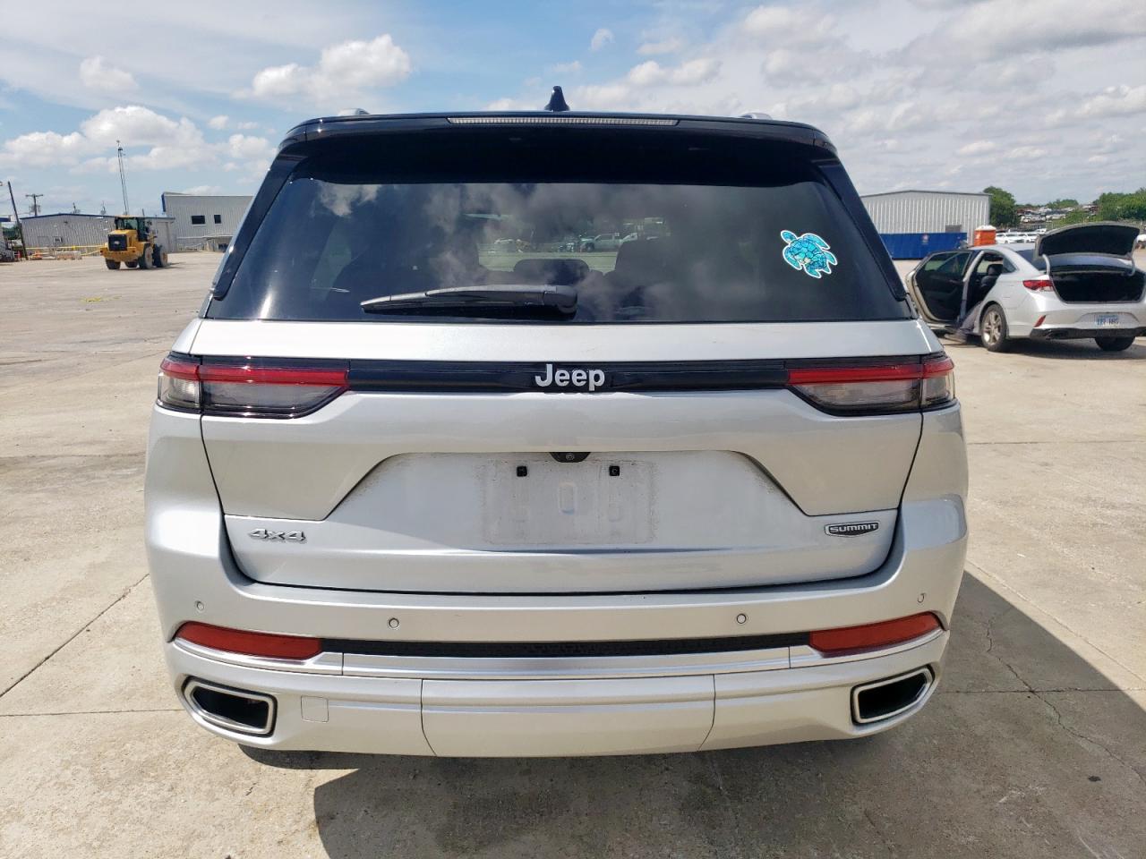 JEEP GRAND CHEROKEE SUMMIT