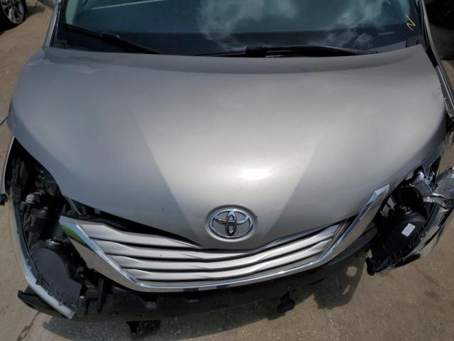 2017 TOYOTA SIENNA LE 5TDKZ3DC9HS890978