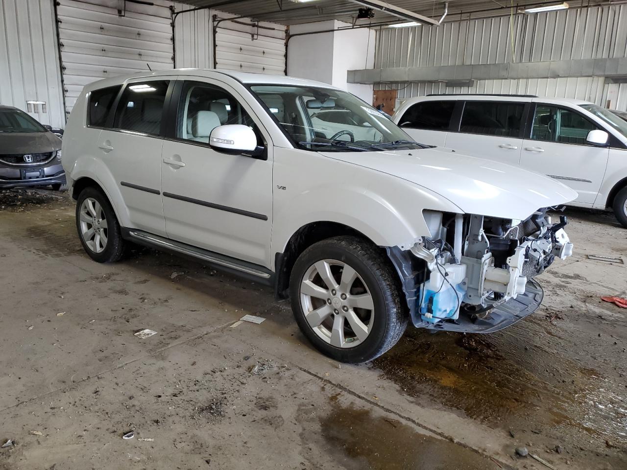 MITSUBISHI OUTLANDER XLS