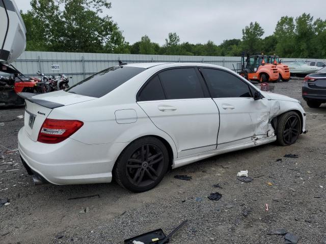 Vin: wddgf8ab4dr267712, lot: 60232485, mercedes-benz c-class 300 4matic 20133