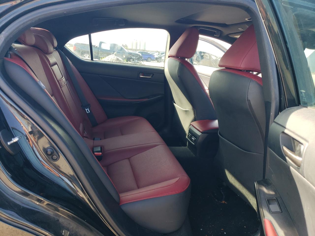LEXUS IS 300