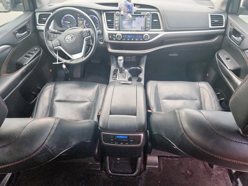 2018 TOYOTA HIGHLANDER - 5TDYZRFH1JS258035