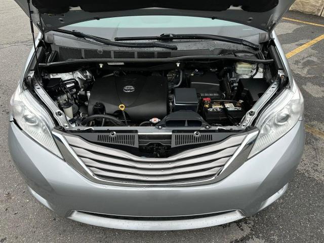 2017 TOYOTA SIENNA XLE 5TDYZ3DCXHS766454