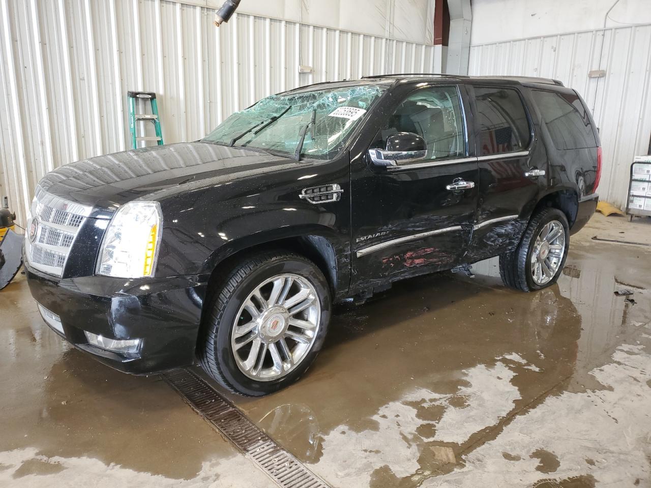 CADILLAC ESCALADE PLATINUM