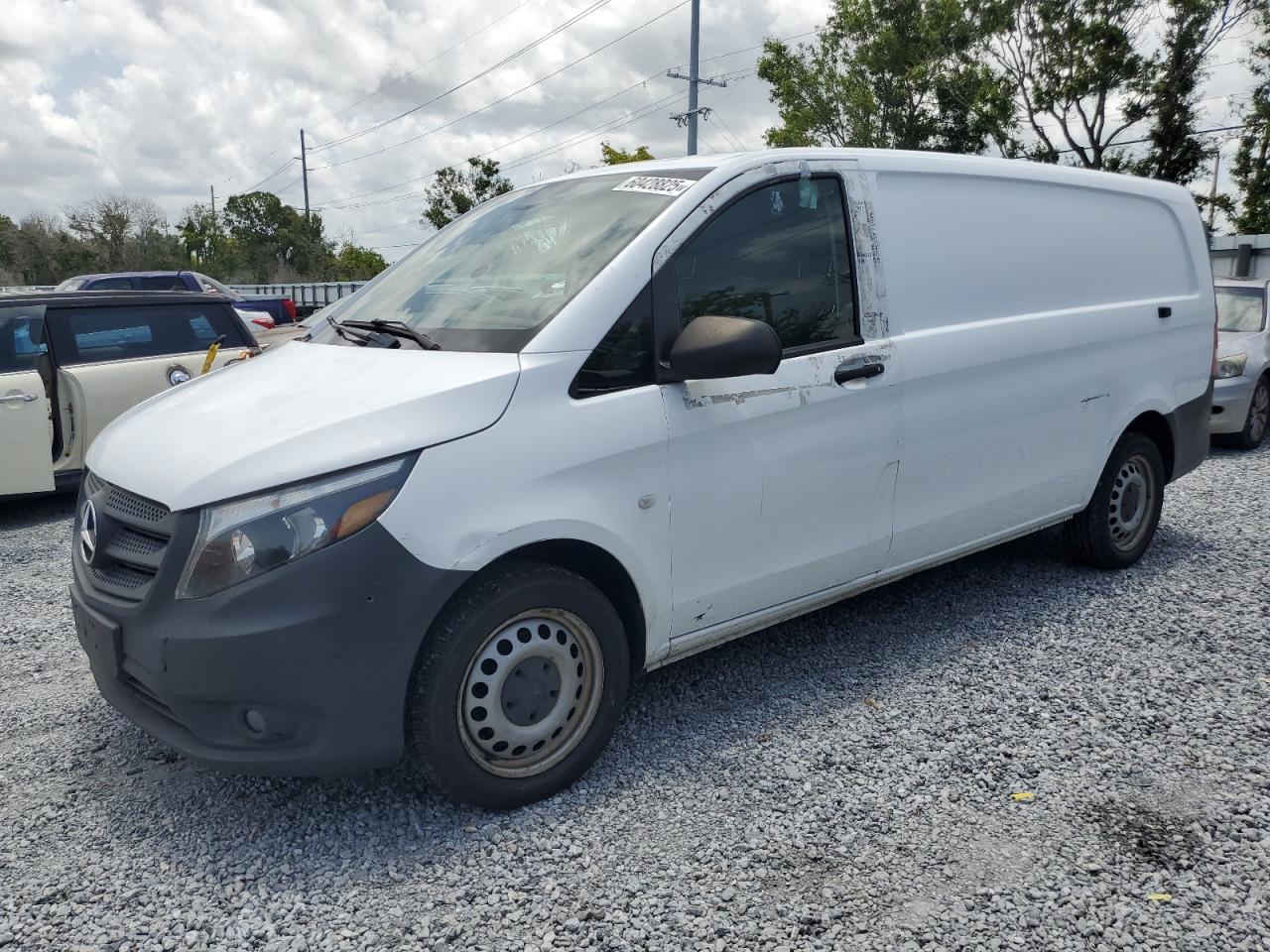 MERCEDES-BENZ METRIS