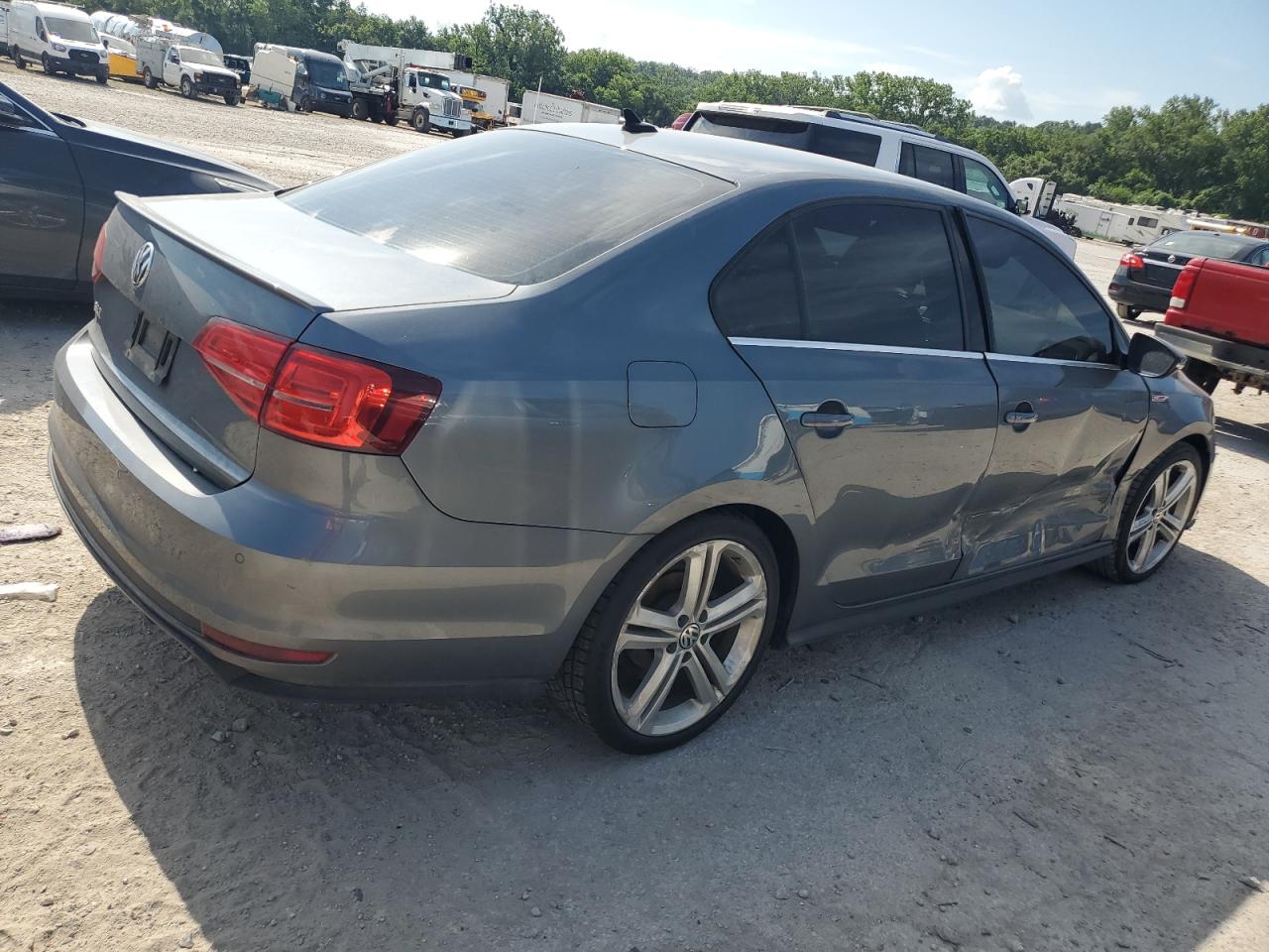 VOLKSWAGEN JETTA GLI