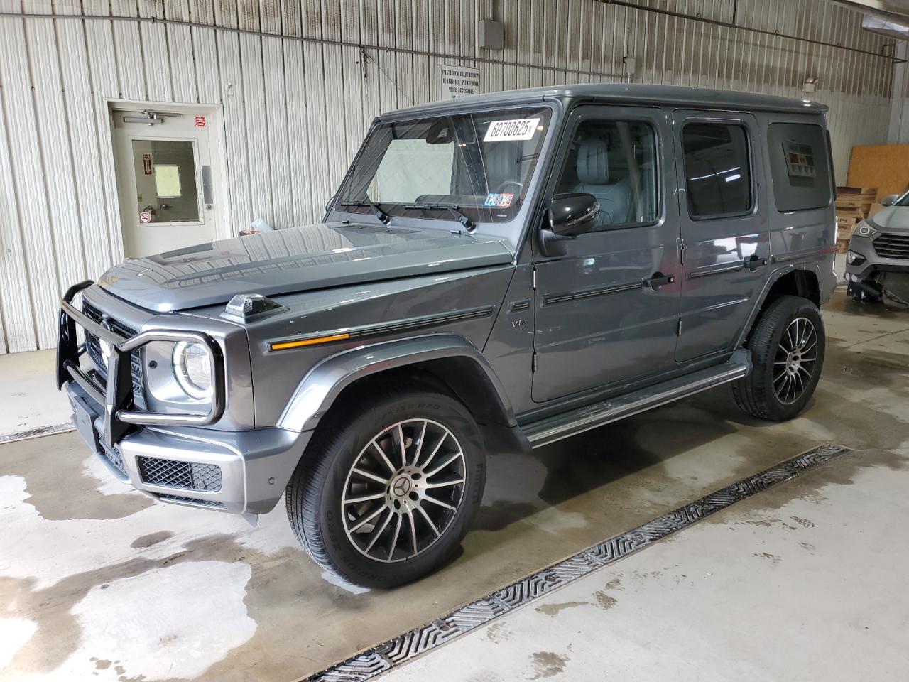 MERCEDES-BENZ G-CLASS 550