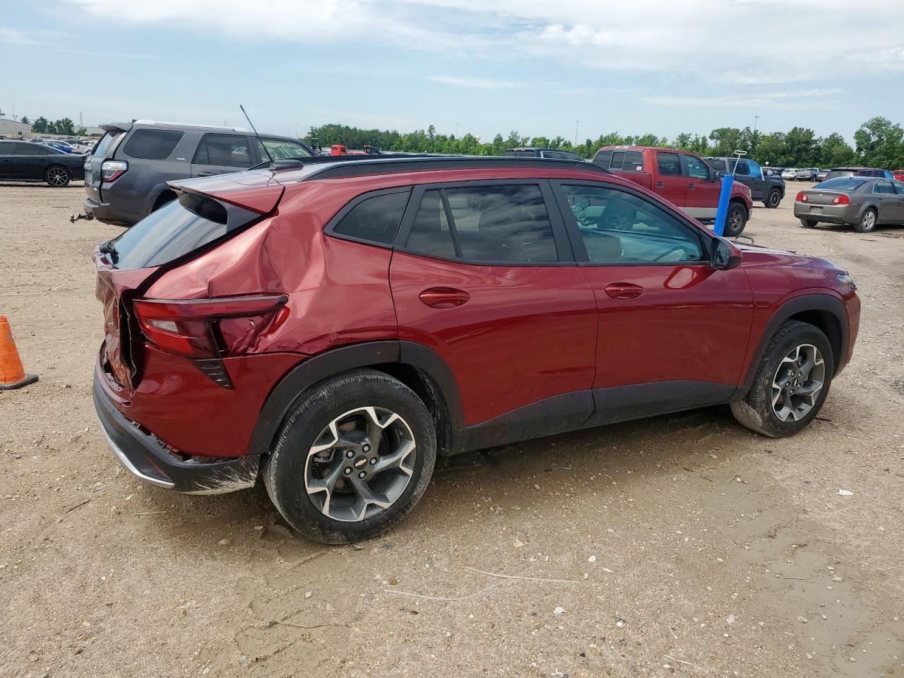 CHEVROLET TRAX 2024