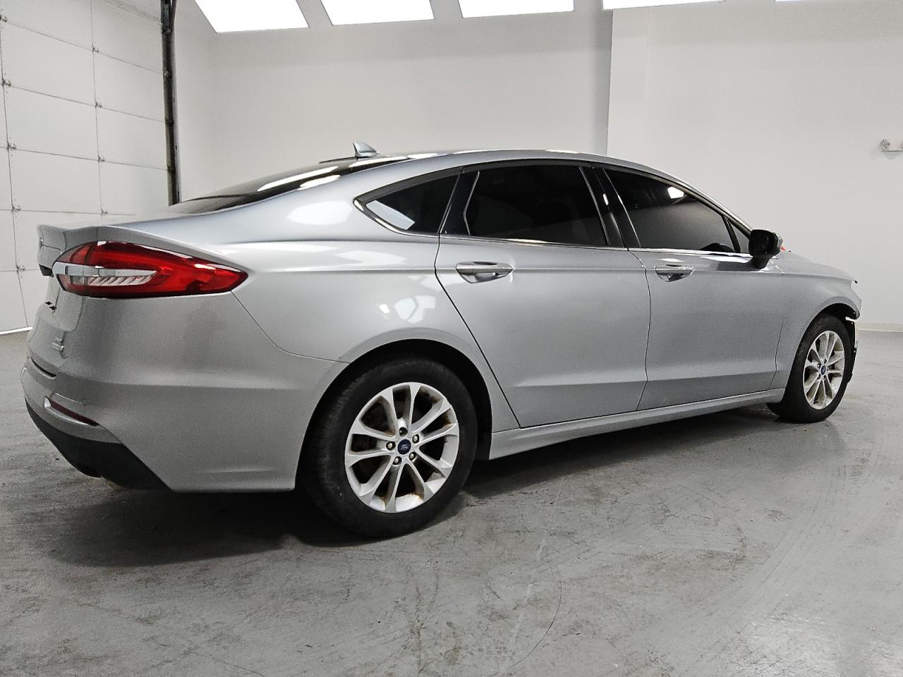 Ford Fusion se 2020