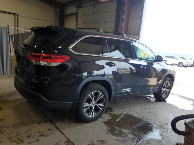 Vin: 5tdbzrfh6js834630, lot: 59680915, toyota highlander le 20183