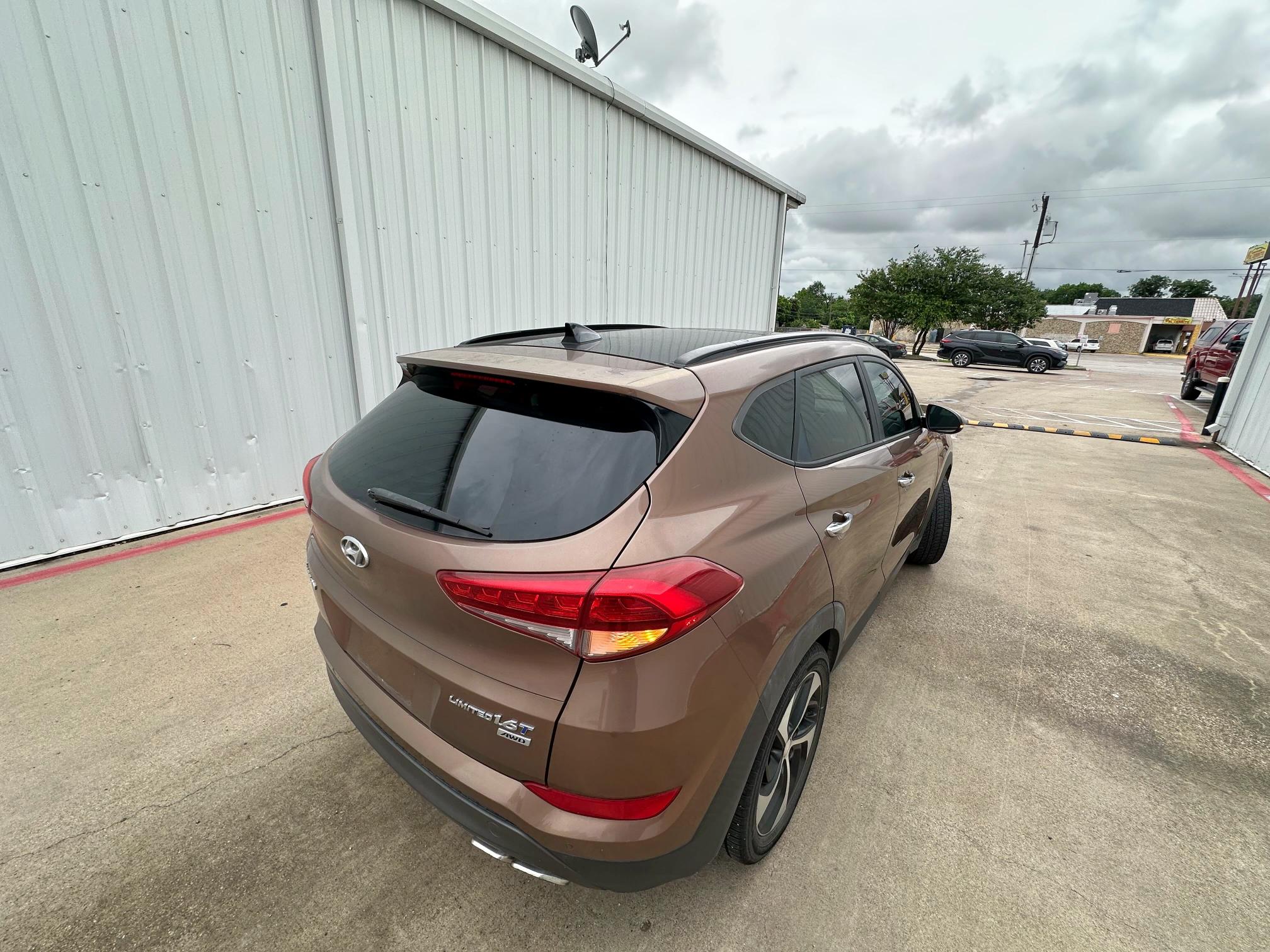 Vin: km8j3ca25gu049075, lot: 61109955, hyundai tucson limited 20164