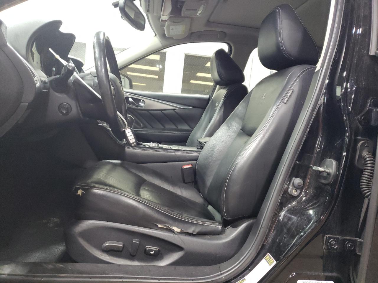 INFINITI Q50 HYBRID PREMIUM