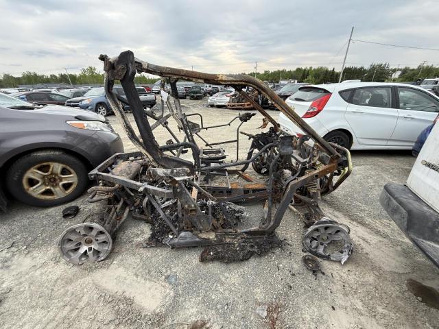 2020 CAN-AM DEFENDER X - 3JBUWAX44LK001747