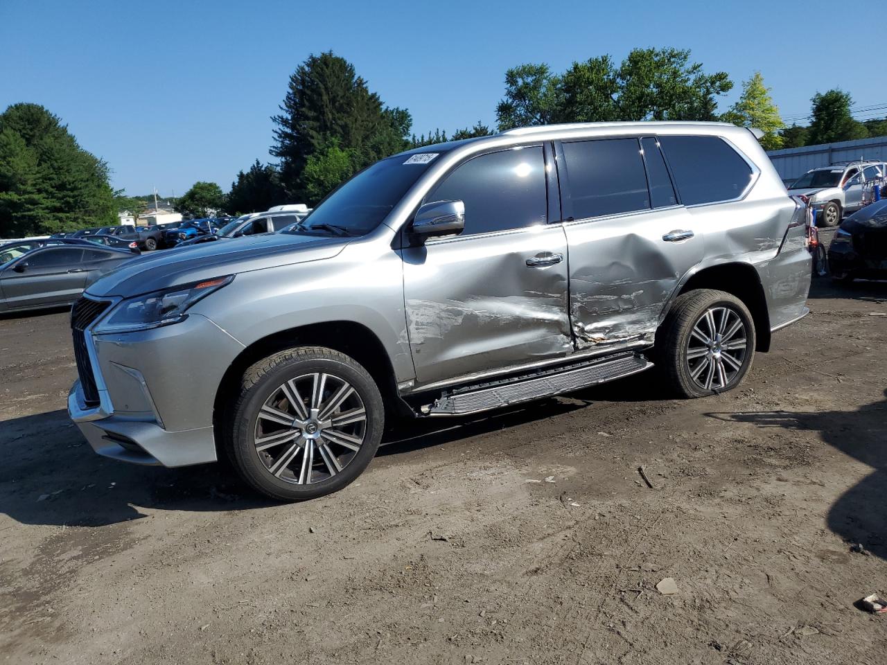 LEXUS LX 570