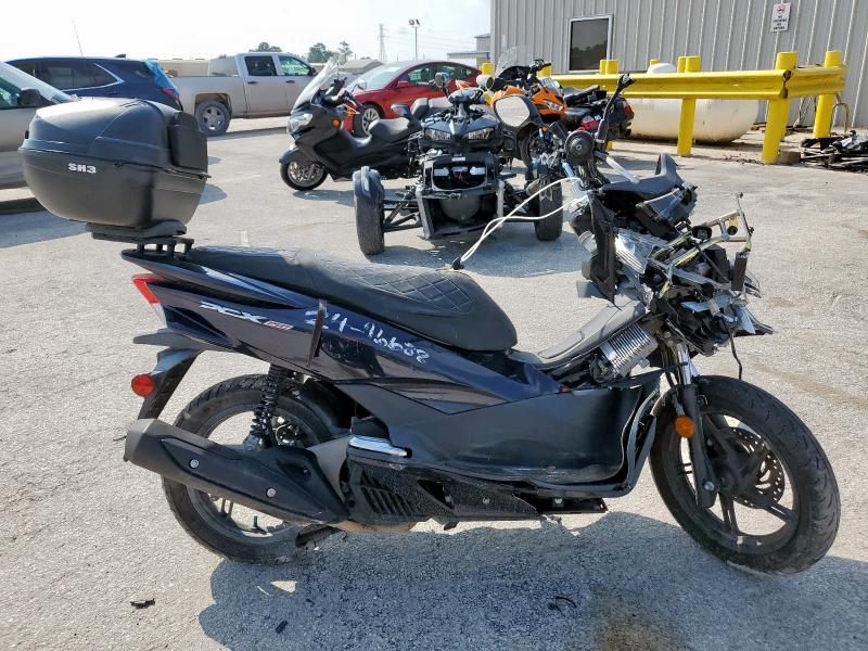 2017 HONDA PCX 150 RLHKF1802HY200165
