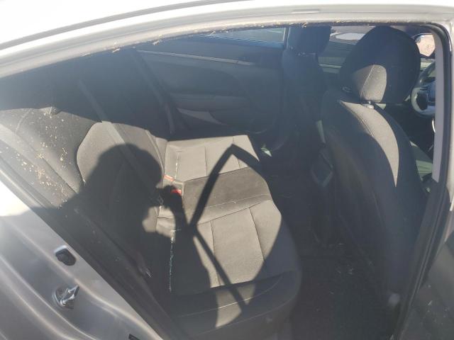2018 HYUNDAI ELANTRA SE - 5NPD74LF4JH233825