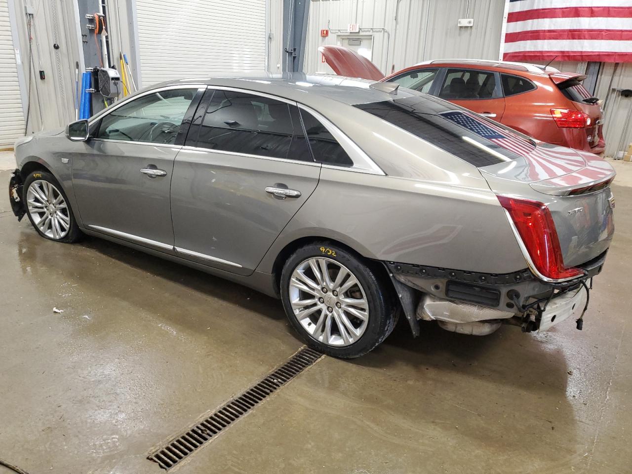 CADILLAC XTS LUXURY