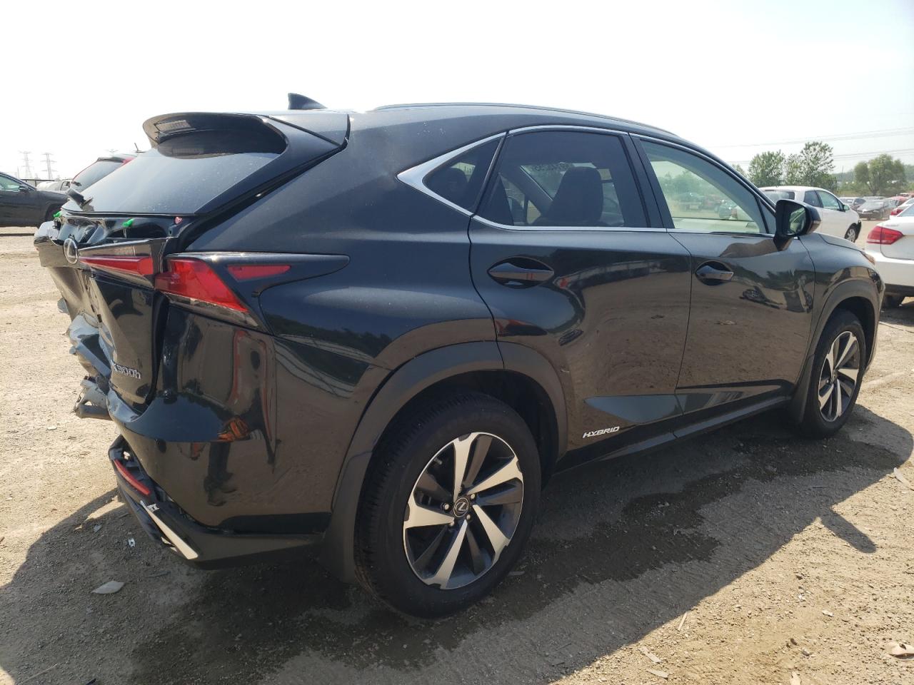 LEXUS NX 300H BASE
