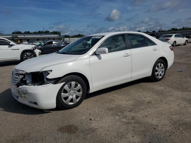 TOYOTA CAMRY BASE