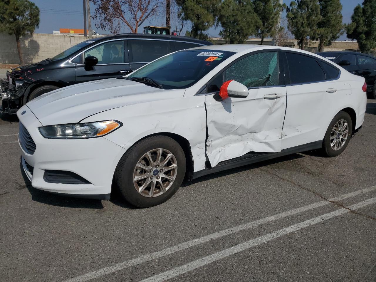 FORD FUSION S